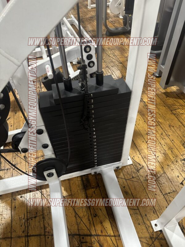 Strive Chest Press - Image 4