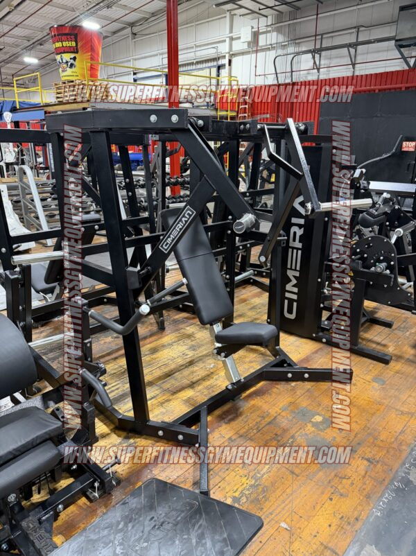 Cimerian Wide Chest